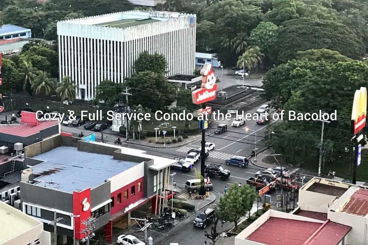 Cozy And Full Service Condo At The Heart Of Bacolod Ngoại thất bức ảnh
